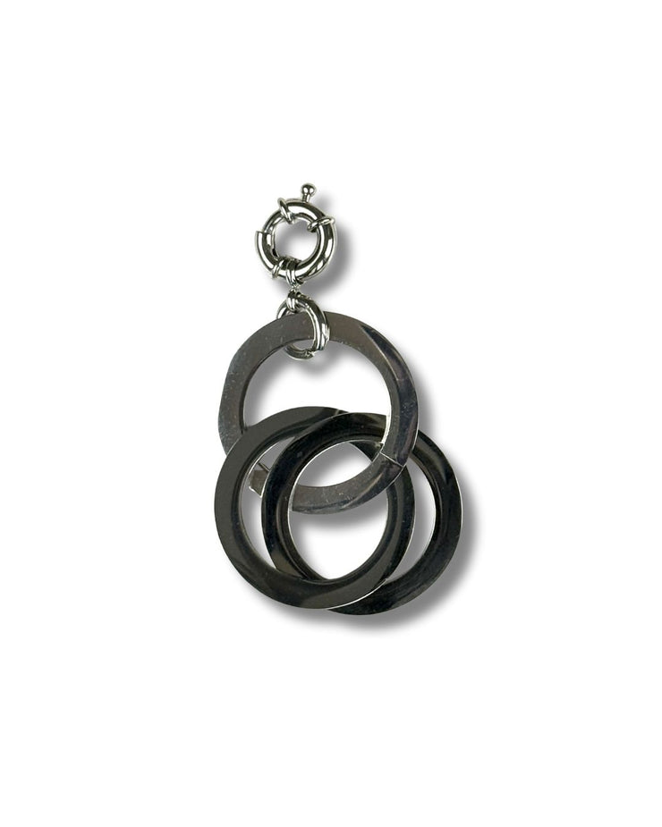 WS Pendant | Linked Rings